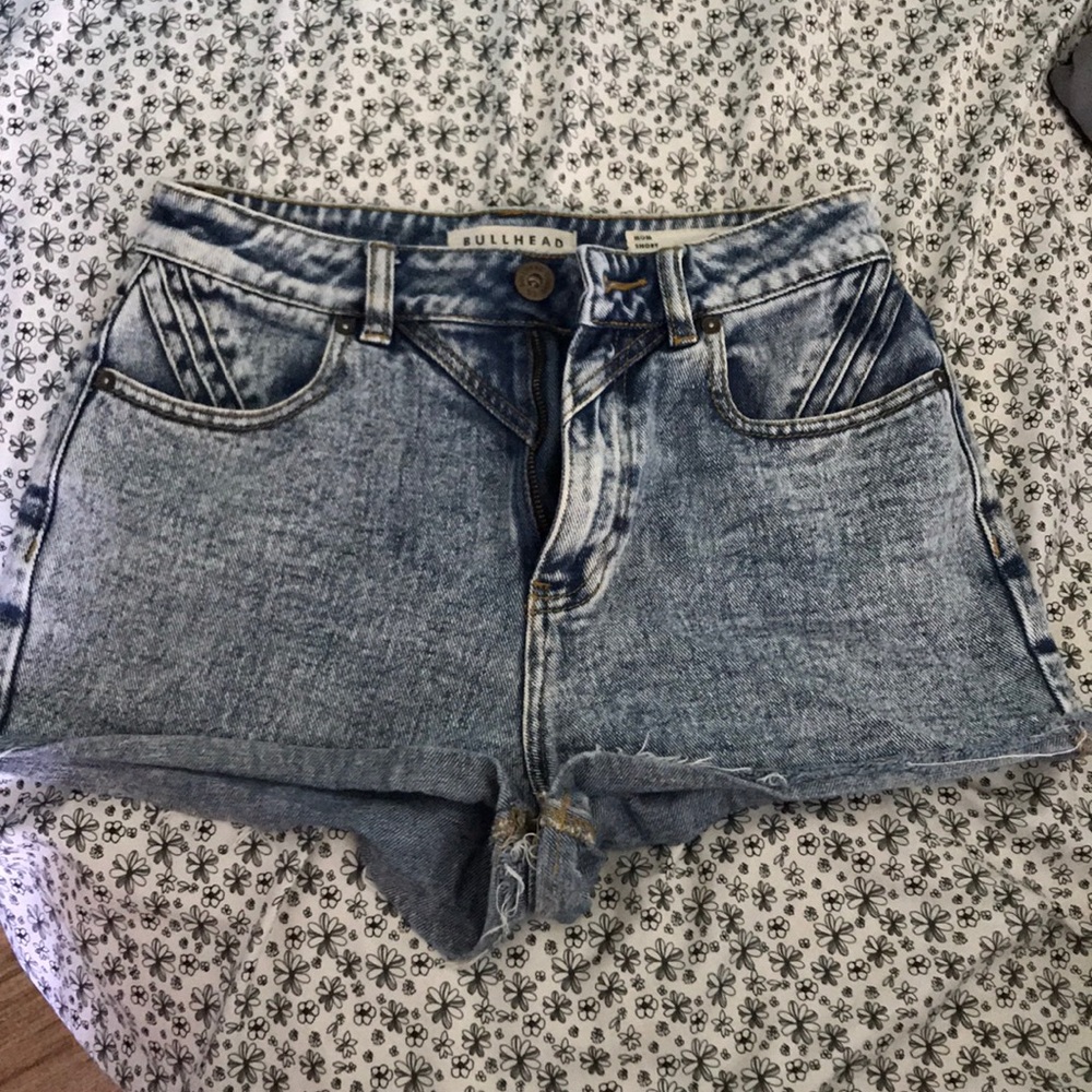 Acid Washed Jean Shorts 😗